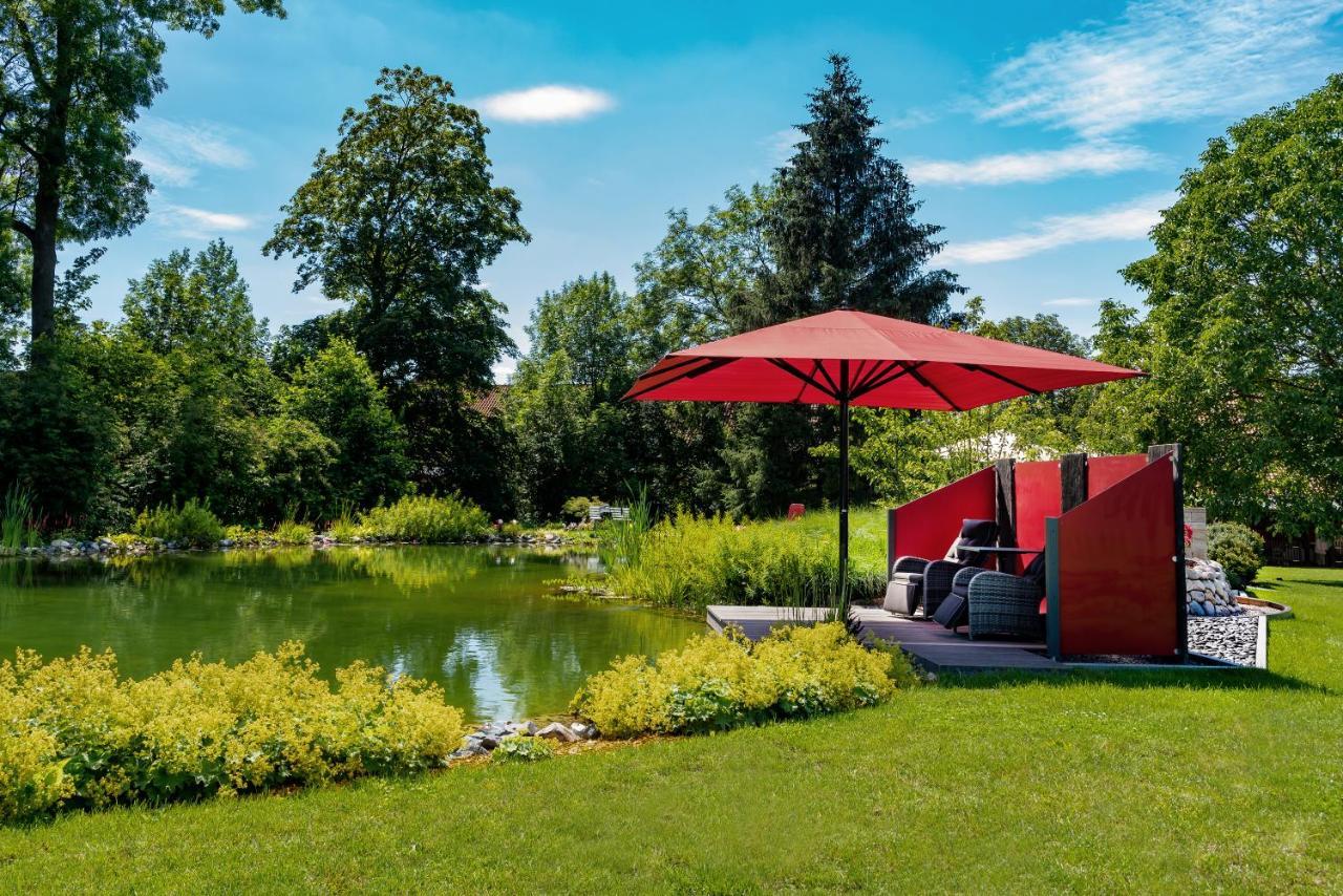 Romantic Wooden Lodge,Sauna,Schwimmteich,Alleinstehend,Absolut Ruhig Hessisch Oldendorf Bagian luar foto