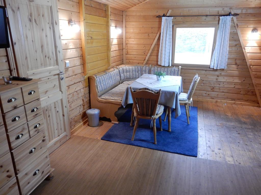 Romantic Wooden Lodge,Sauna,Schwimmteich,Alleinstehend,Absolut Ruhig Hessisch Oldendorf Bagian luar foto